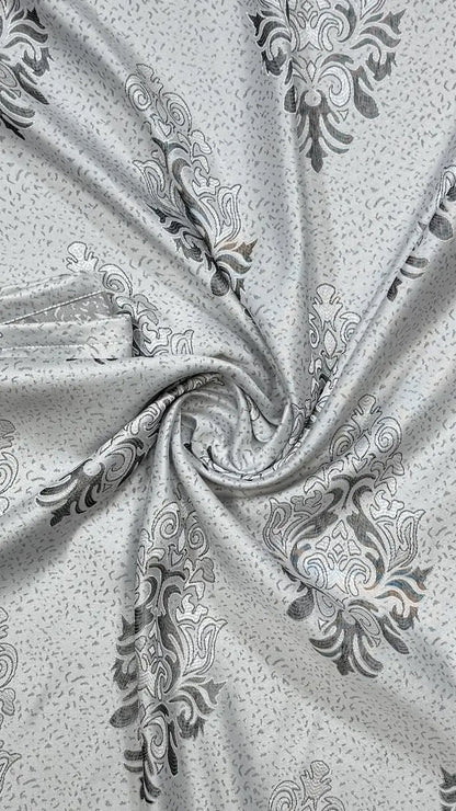 Draperie tafta gri deschis cu model baroc – Draperie Baroc 01 - Rejansa tip creion (8cm)
