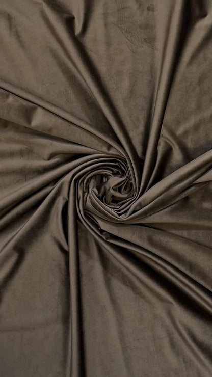 Draperie din catifea maro HKN78 - Rejansa tip creion (10cm)