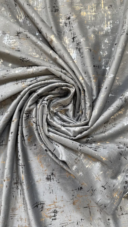 Draperie din catifea gri deschis cu accente aurii HKNA56 - Rejansa sina/galerie (universala))