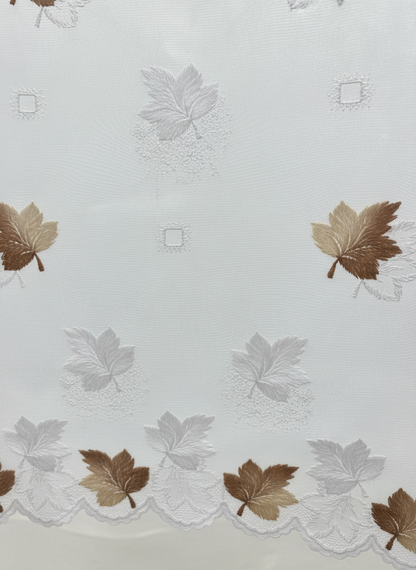 Perdea de bucătărie din tulle cu frunze brodate bej și maro – Ambiance Design